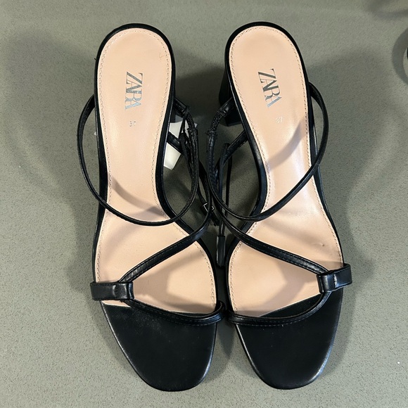 Zara heels - Picture 2 of 5